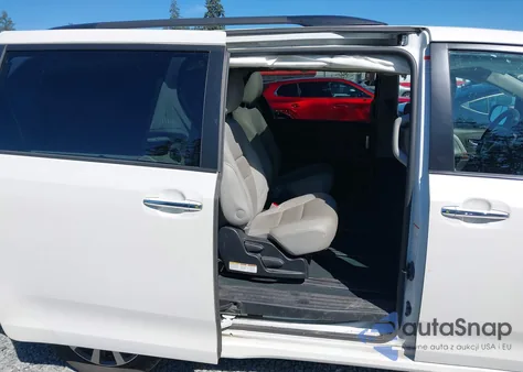 2020 Toyota Sienna Limited Premium from USA, damaged, VIN 5TDDZ3DC3LS234793